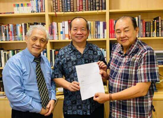 Rev Dr John Ong, Academic Advisor Rev Dr John Ong, Academic Advisor